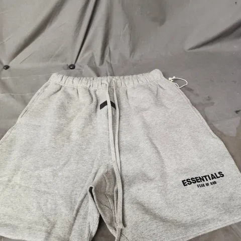 FEAR OF GOD ESSENTIALS GREY SWEAT SHORTS – MEN'S SIZE L