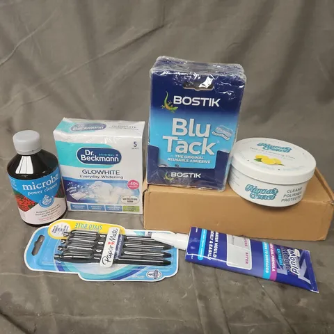 APPROXIMATELY 12 ASSORTED HOUSEHOLD ITEMS TO INCLUDE MICROBS POWER CLEANER, DR BECKMANN GLOWHITE, BLU TACK, ETC - COLLECTION ONLY