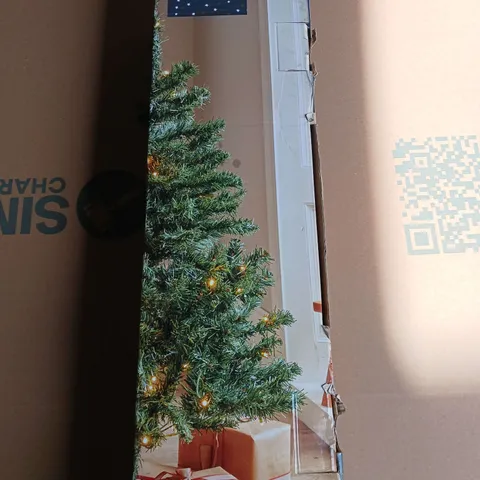 BOXED PRE-LIT 4FT GREEN TREE