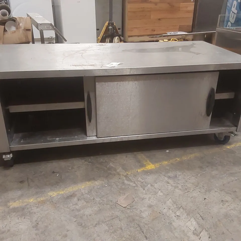 COMMERCIAL STAINLESS STEEL TEMPERATURE CONTROLLED CUPBOARD