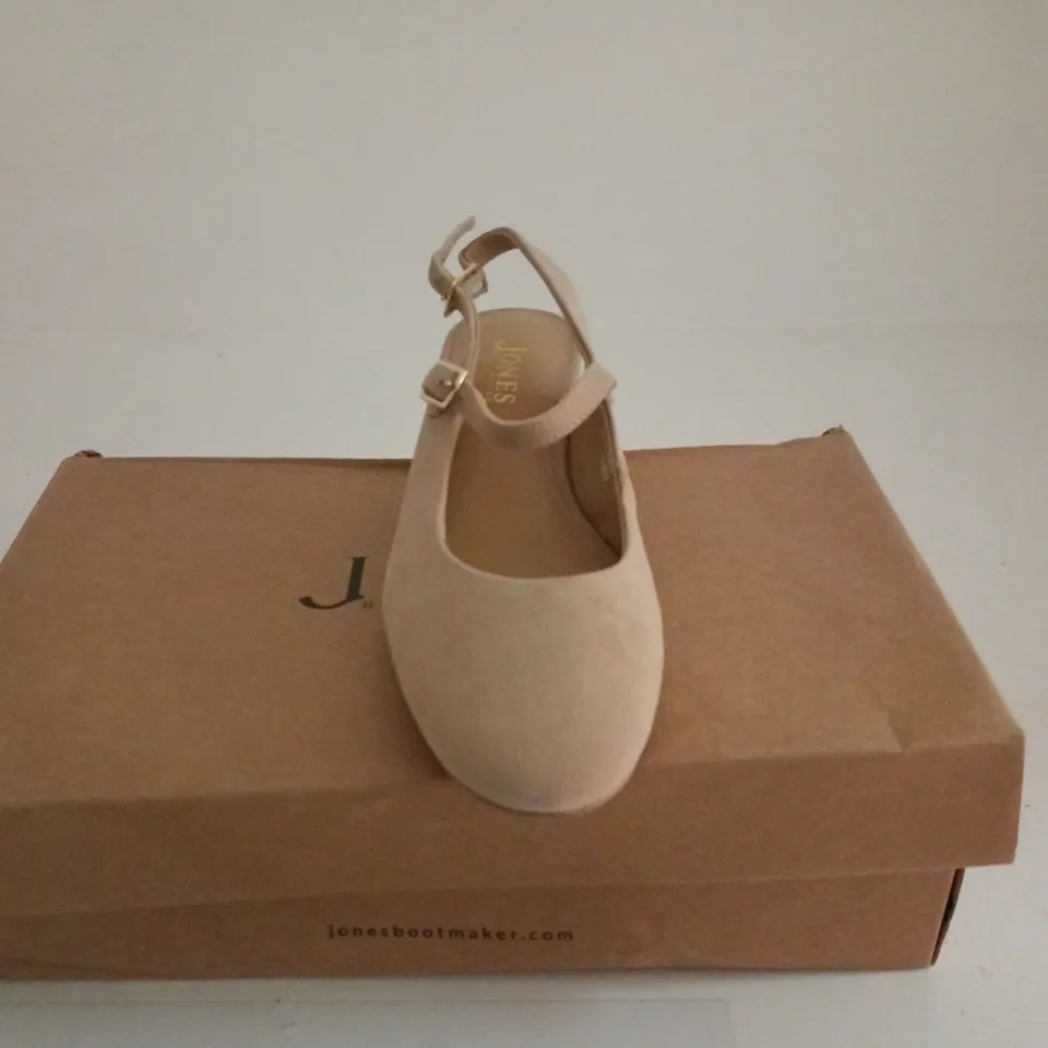 JONES LADIES SHOES BEIGE UK 4 BOXED
