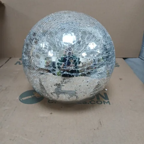 DECORATIVE FESTIVE GLOBE