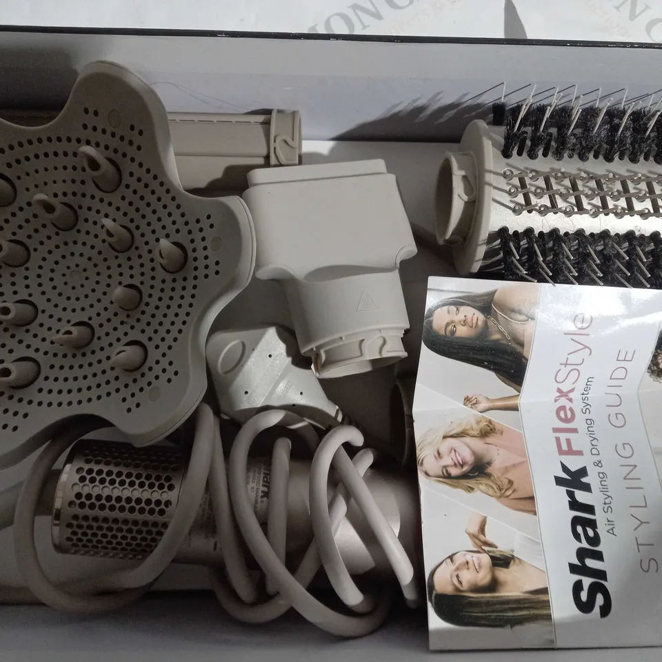 SHARK FLEXSTYLE AIR STYLING & DRYING SYSTEM