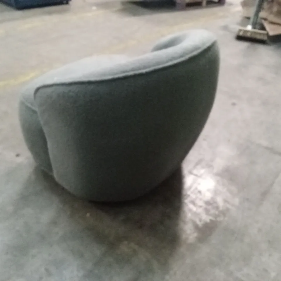 QUALITY DESIGNER GREY BOUCLE FABRIC CHAIR