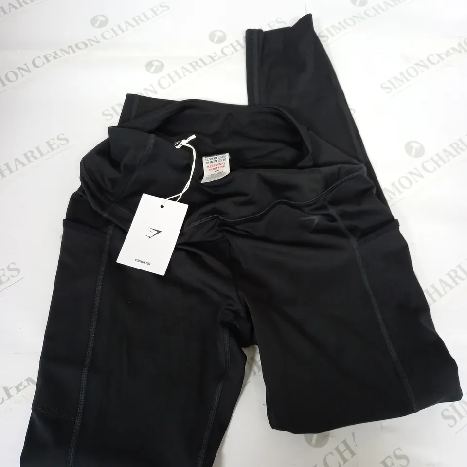 GYMSHARK POCKET LEGGINGS IN BLACK - M