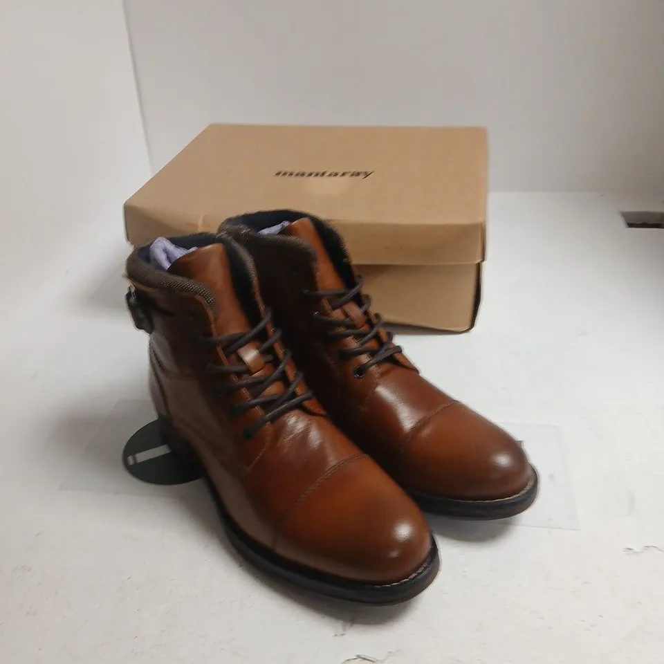 MANTARAY BROWN LEATHER BUCKLE BOOTS – MEN’S, UK 9
