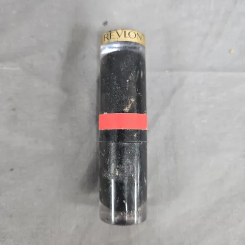 BOX OF APPROXIMATELY 60 REVLON SUPER LUSTROUS LIPSTICKS – GLASSY PINK 016