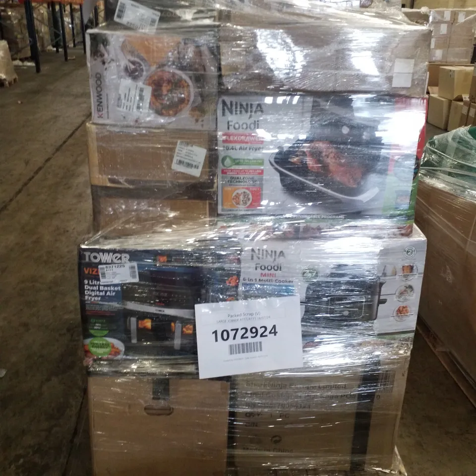 PALLET OF APPROXIMATELY 30 UNPROCESSED RAW RETURN HOUSEHOLD AND ELECTRICAL GOODS TO INCLUDE;