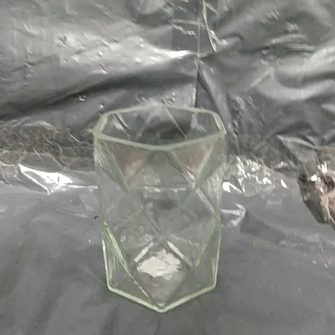 8 BOXED CLEAR VOTIVE CANDLE HOLDER 