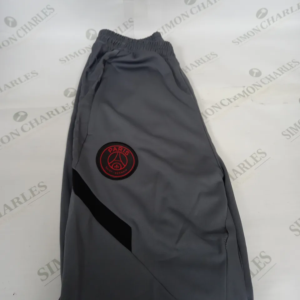 NIKE PSG FC TRAINING BOTTOMS SIZE M