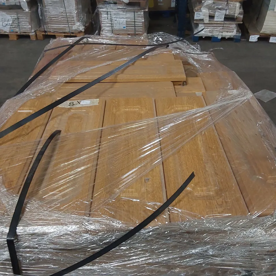 PALLET OF LARGE QUANTITY OF KITCHENS/BEDROOM REPLACEMENT CABINET DOOR/DRAWER/END PANELS IN ASSORTED SIZES