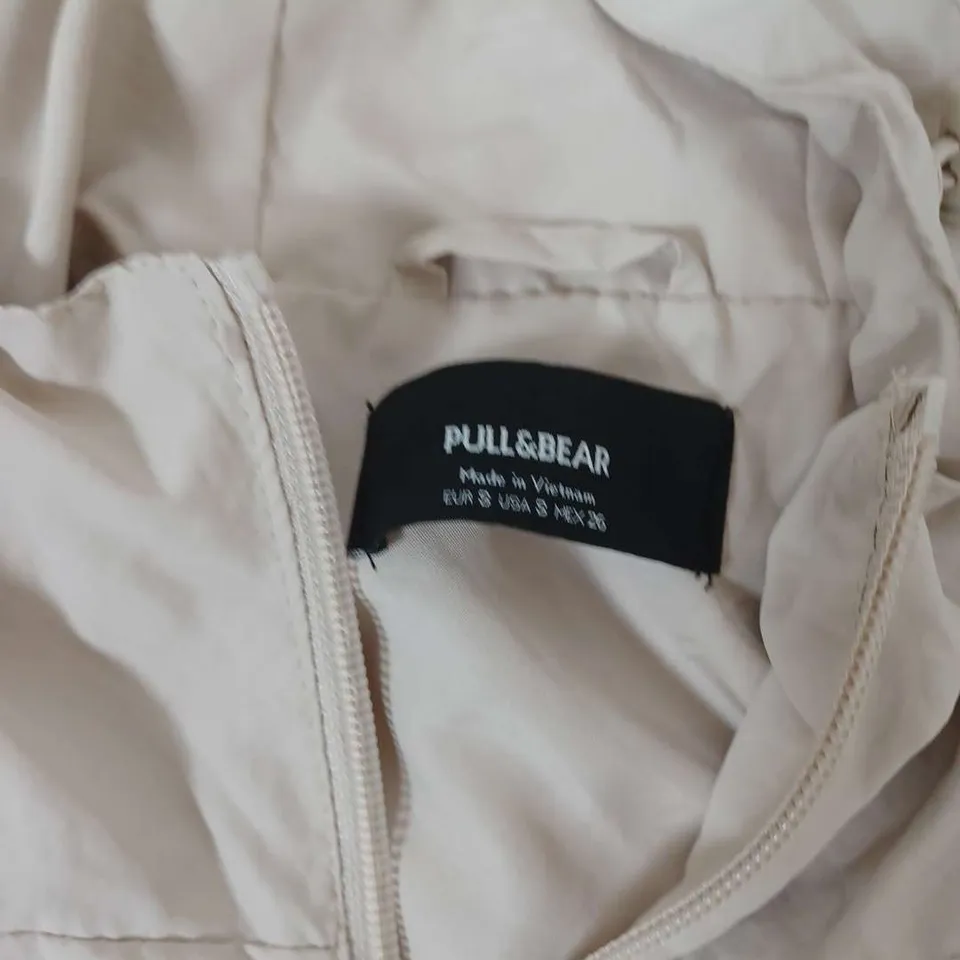 PULL & BEAR ZIP COAT IN BEIGE - EU SMALL