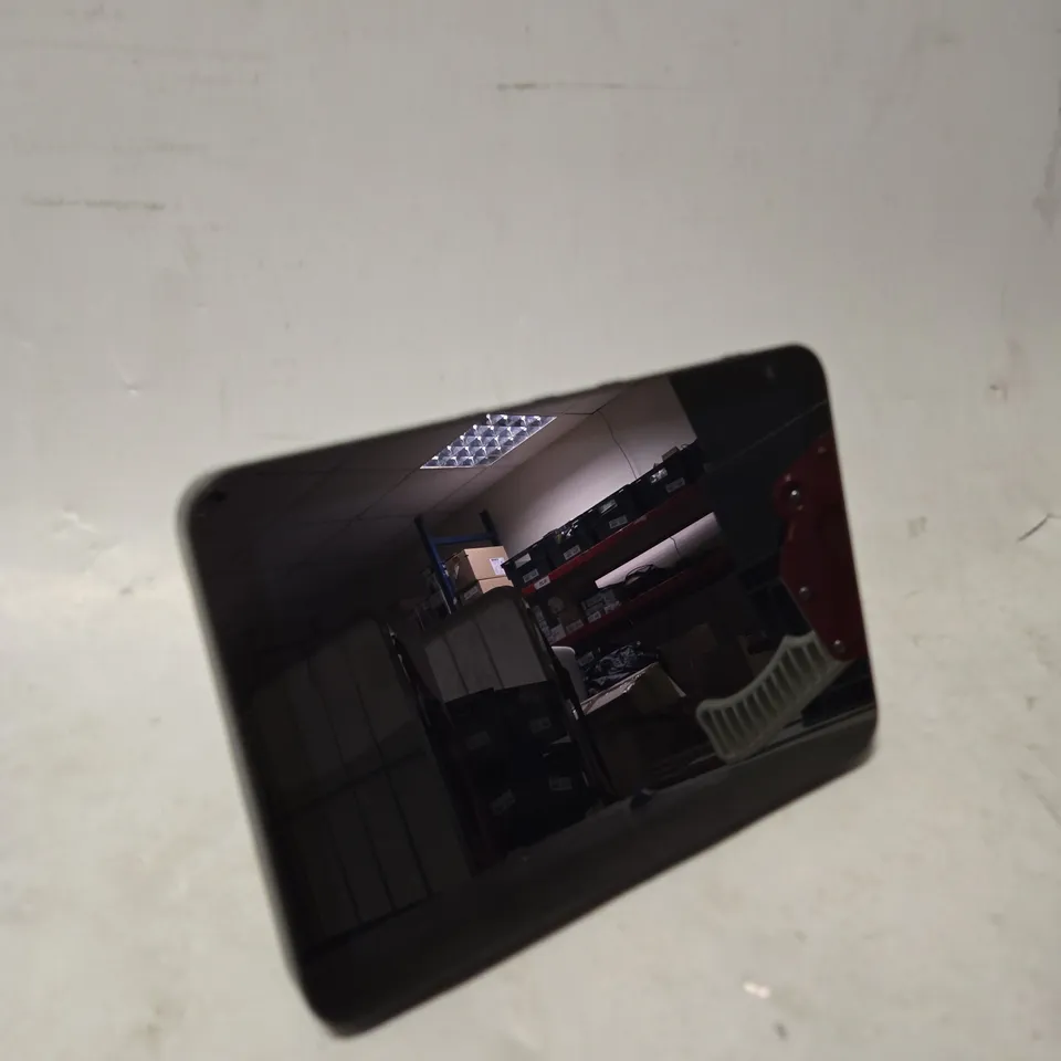 AMAZON ECHO SHOW 8