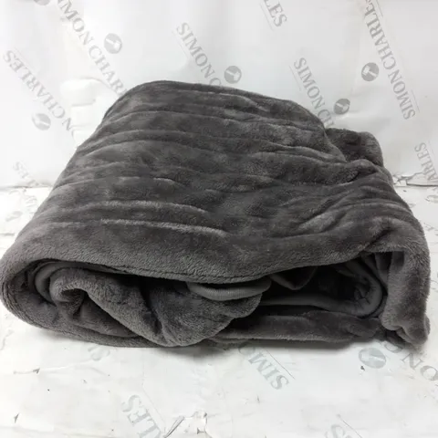 BOXED COZEE HOME VELVET SOFT HEATED BLANKET IN CHARCOAL 