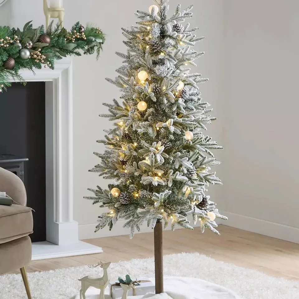 5FT SNOWY PORCH CHRISTMAS TREE