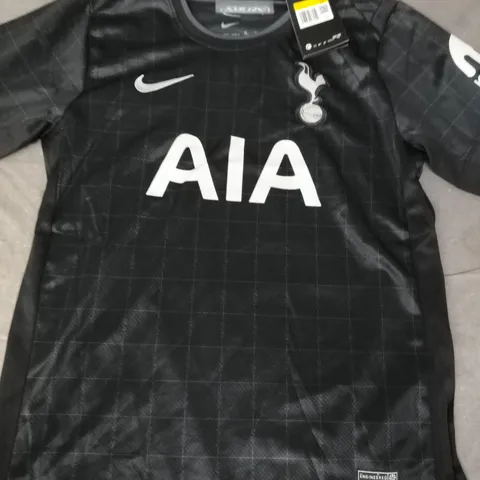 NIKE KIDS TOTTENHAM HOTSPUR FOOTBALL JERSEY IN BLACK SIZE 28