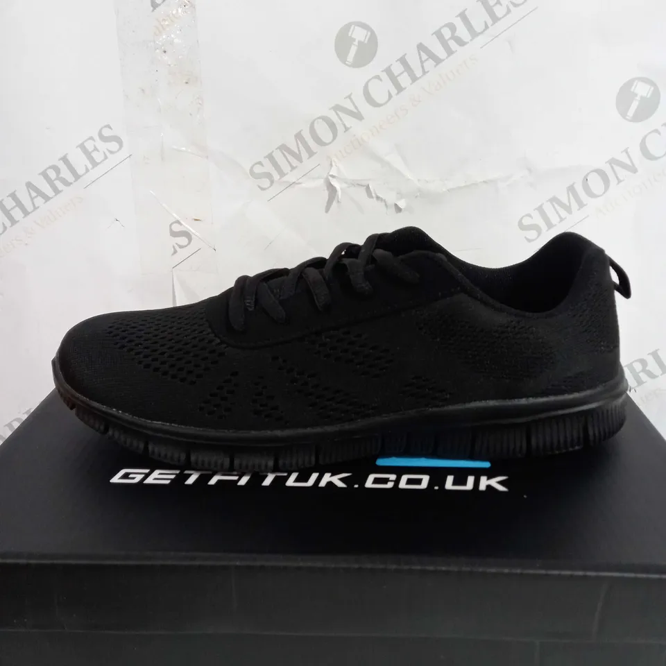 BOXED GET FIT ZCD0047 LACE UP TRAINERS, BLACK - SIZE 5