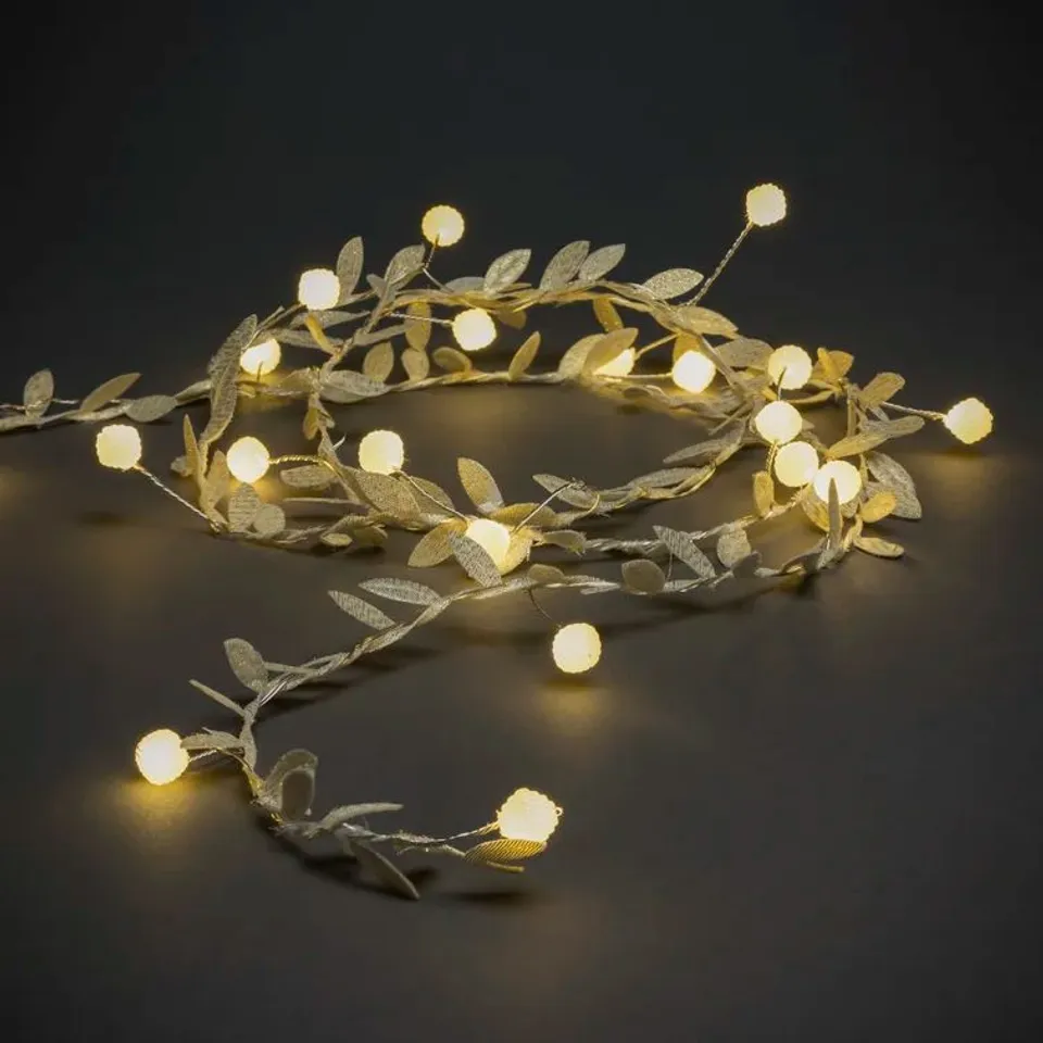 BOXED LEAVES WITH PEARLS NOVELTY STRING LIGHTS