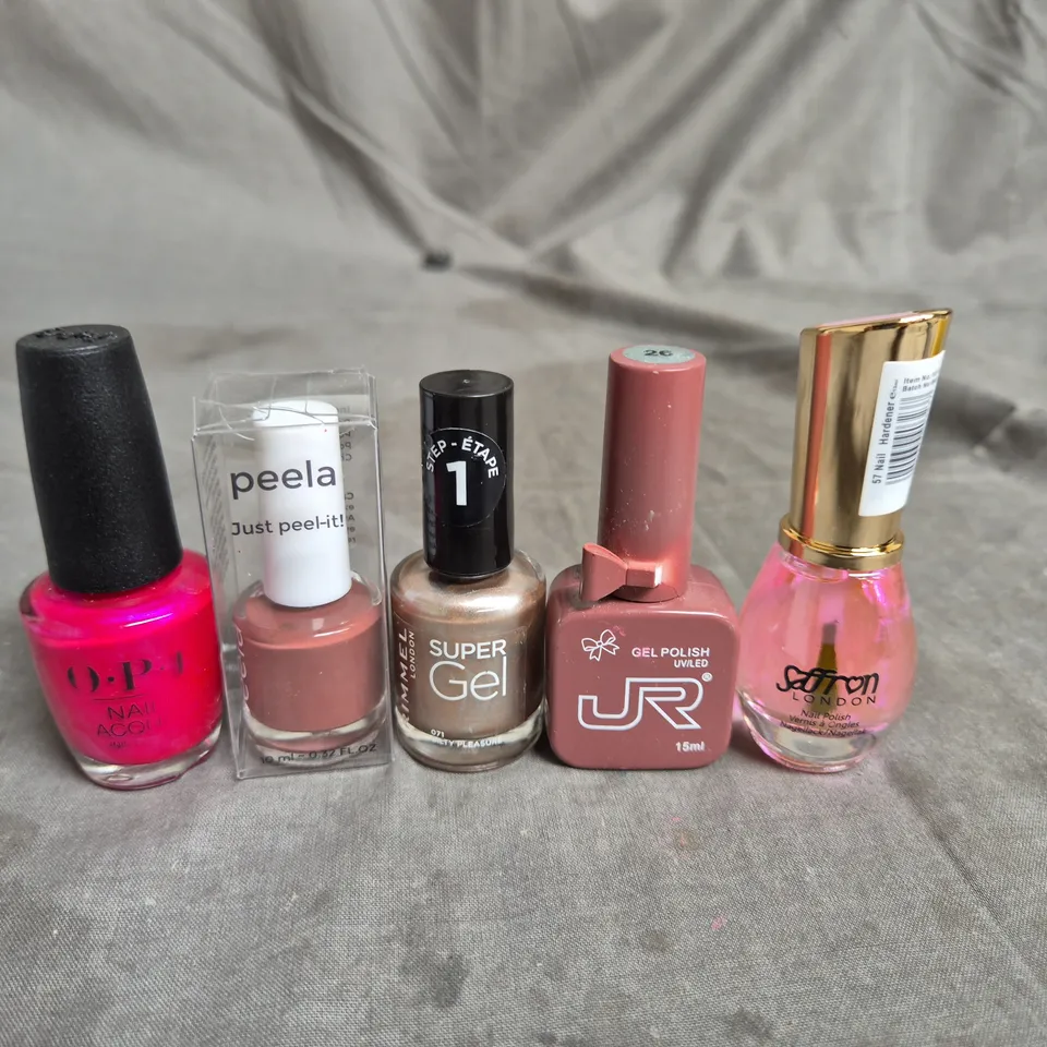 APPROXIMATELY 20 BOTTLES OF NAIL VARNISH TO INCLUDE OPI, RIMMEL AND PEELA
