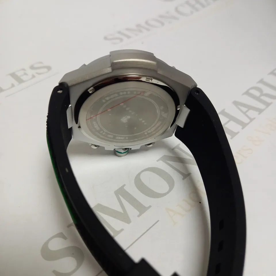 MENS VONLANTHEN CHRONOGRAPH WATCH – TEXTURED DIAL – 3ATM WATER RESISTANT – BLACK RUBBER STRAP