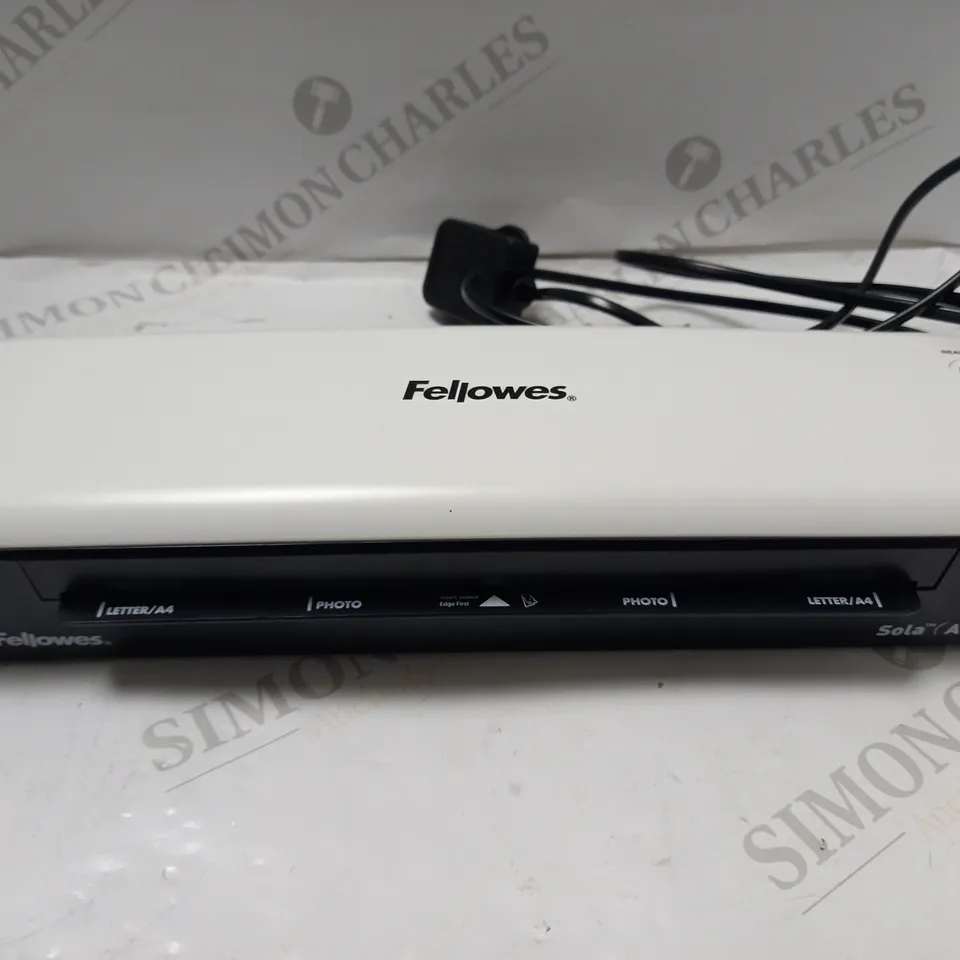 FELLOWES SOLA A4 LAMINATOR MACHINE