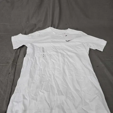 NIKE WHITE TEE SIZE L 