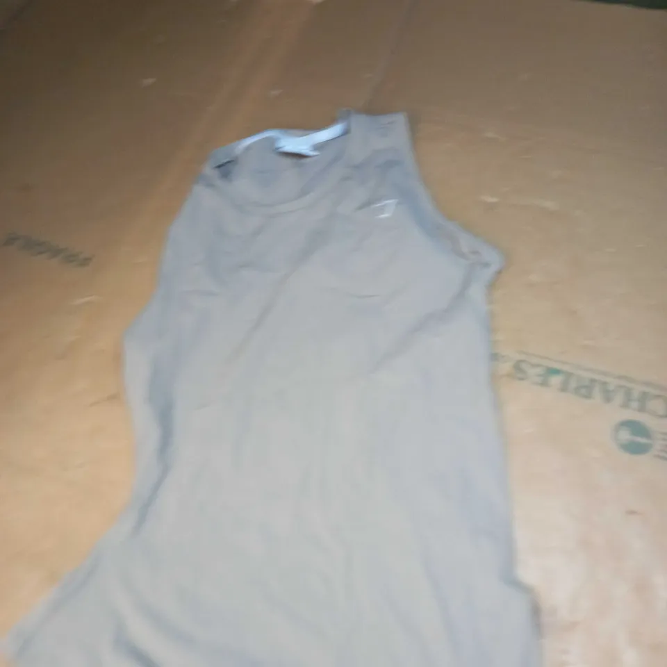 GYMSHARK WORKOUT VEST SIZE S