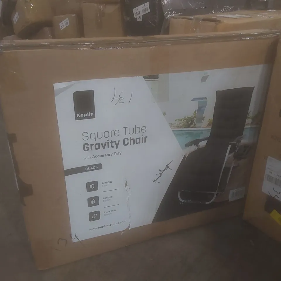 BOXED KEPLIN SQUARE TUBE GRAVITY CHAIR - BLACK 