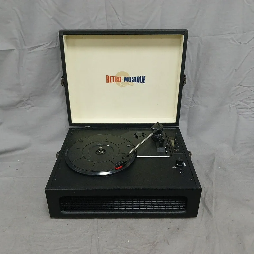 BOXED RETRO MUSIQUE BLUETOOTH TABLETOP TURNTABLE