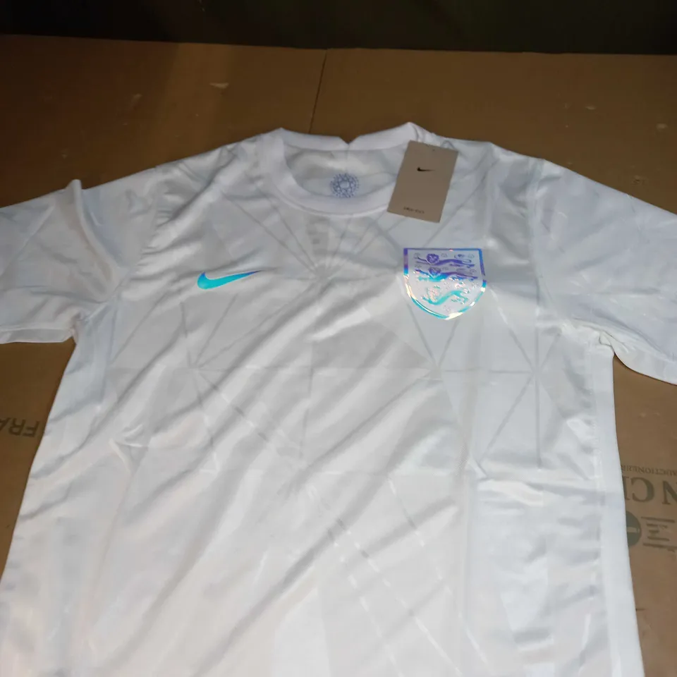 ENGLAND FC HOME SHIRT SIZE M