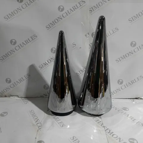 BOXED KELLY HOPPEN SET OF 2 INDOOR/OUTDOOR PRELIT GLASS DECOR - REFLECTIVE CONES
