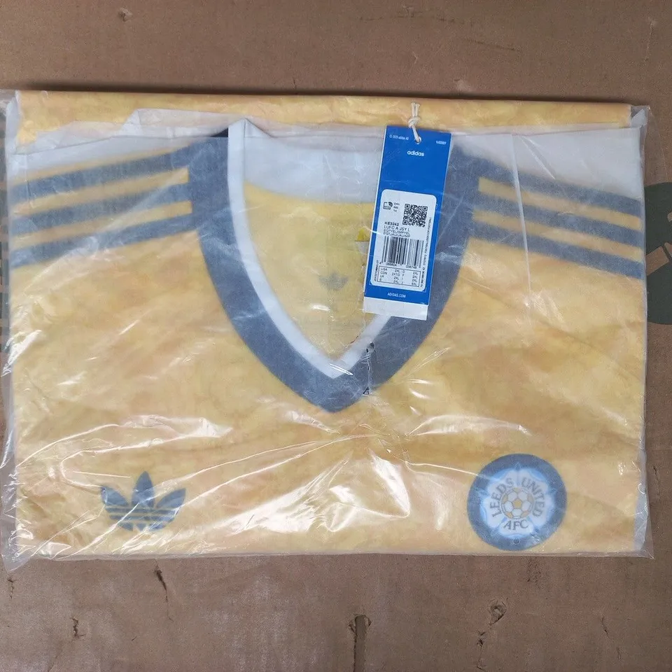 BAGGED ADIDAS LEEDS AWAY 26/27 AWAY JERSEY IN YELLOW SIZE 2XL
