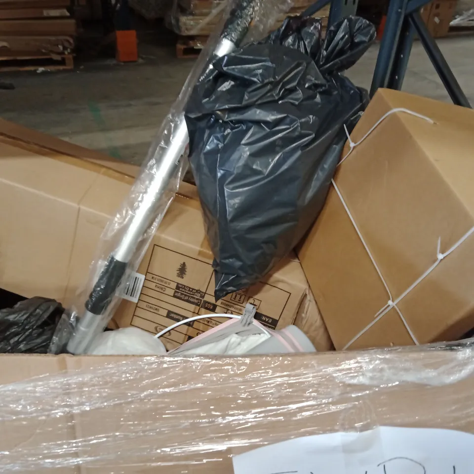 PALLET OF ASSORTED ITEMS TO INCLUDE; ARTIFICIAL FLOWER,COAT. HANGERS, ARTIFICIAL TREE,BABY NAPPIES,ETC