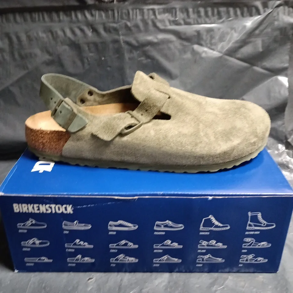 BIRKENSTOCK ARIZONA SUEDE SANDALS – TAUPE, TWO-STRAP WITH HEEL STRAP SIZE 10.5
