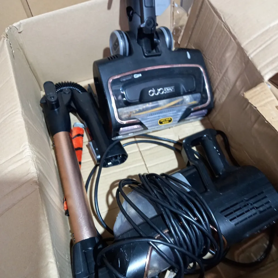 SHARK CORDED STICK VACUUM HZ500UKT