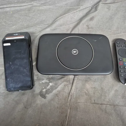 APPROXIMATELY 15 ASSORTED HOUSEHOLD PRODUCTS TO INCLUDE WIFI ROUTER, SKY TV REMOTE, CONTACTLESS PAY MACHINE ETC