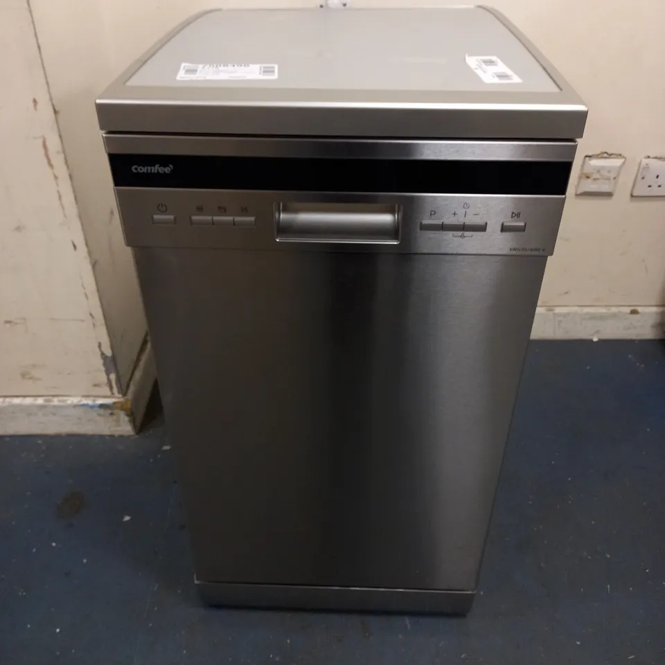 COMFEE' SLIMLINE FREESTANDING DISHWASHER FD1036E-X- COLLECTION ONLY
