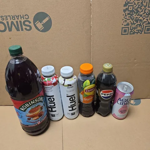 APPROXIMATELY 12 ASSORTED DRINKS TO INCLUDE PEPSI MAX, HUEL VANILLA, ROBINSONS SUMMER FRUITS, ETC - COLLECTION ONLY