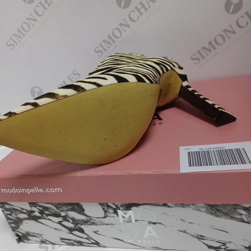 BOXED MODA IN PELLE WELDI CALF HAIR V CUT SHOE BOOTS, ZEBRA - SIZE 6
