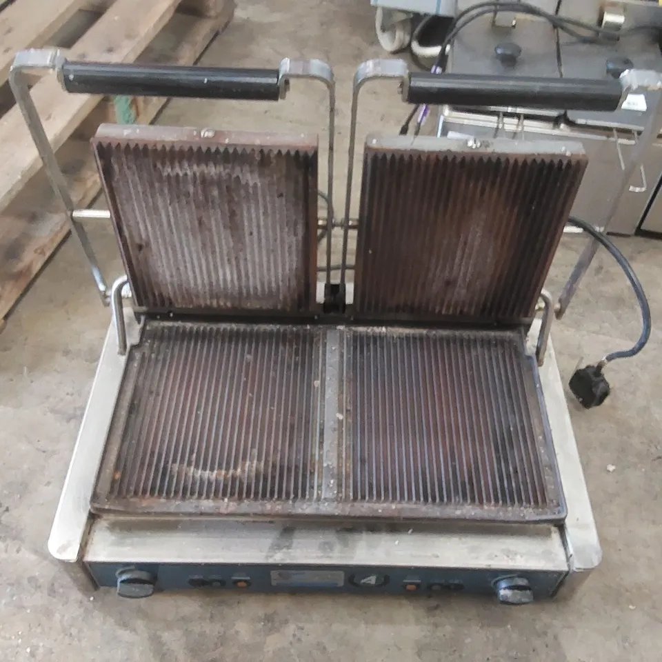 ARISTARCO COMMERCIAL PRESS GRILL