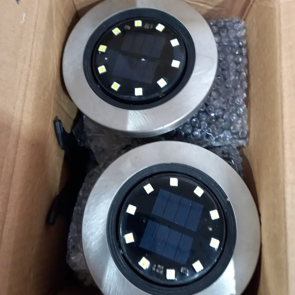 BELL & HOWELL OUTDOOR SOLAR LIGHTS 