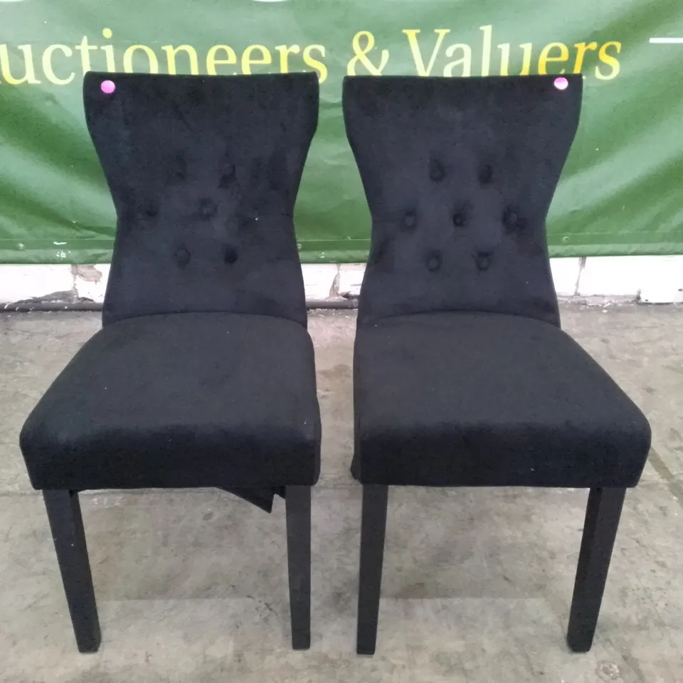 SET OF 2 NEW KENSINGTON BLACK VELVET BUTTON BACK DINING CHAIRS (BLACK LEG)