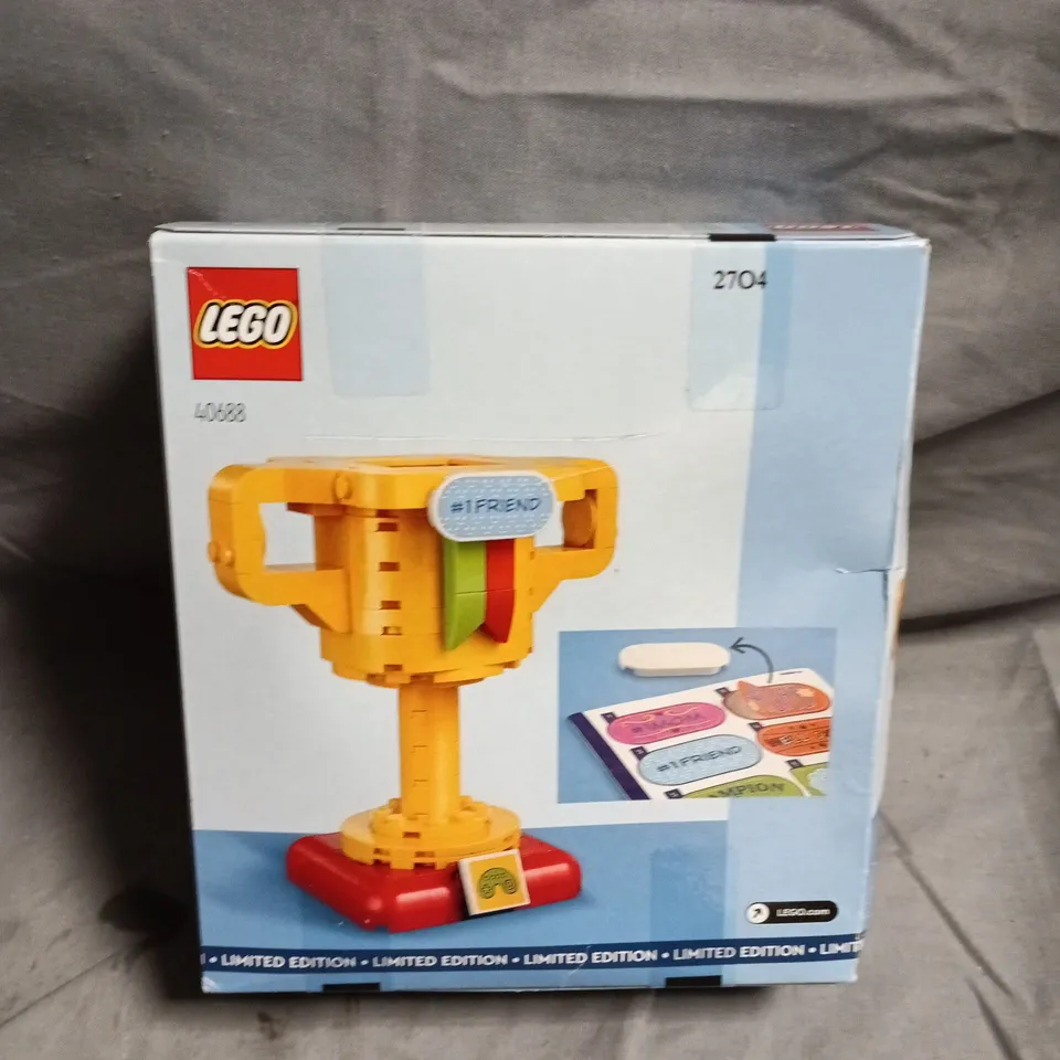LEGO 40688 Champion Trophy – Limited Edition
