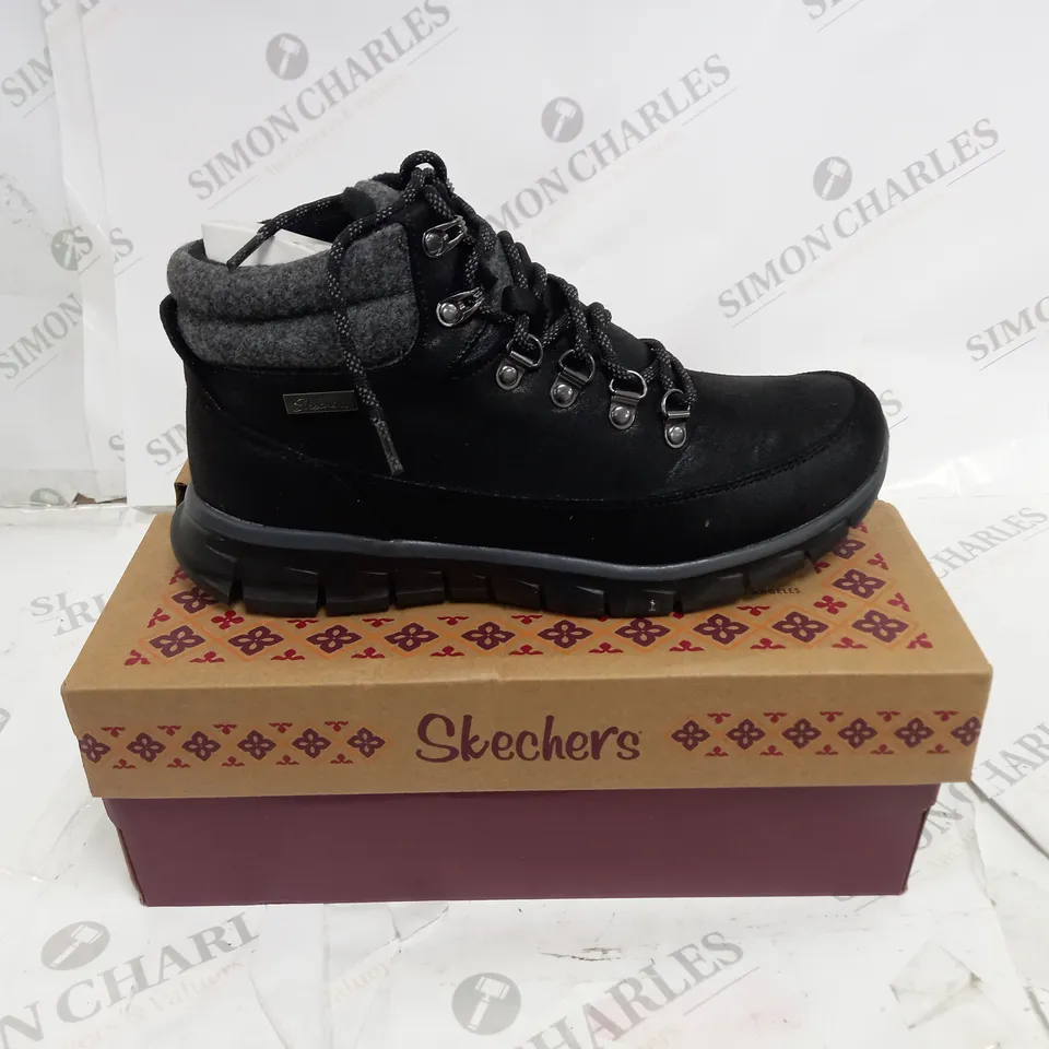SKECHERS WARM ANKLE BOOTS SIZE 6
