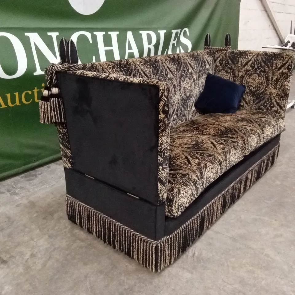 QUALITY HIGH-END DESIGNER JACOBEAN STYLE SPRUNG EDGE PLATFORM 3 SEATER SOFA