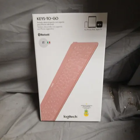 BOX OF APPROXIMATELY 20 LOGITECH KEYS TO GO 