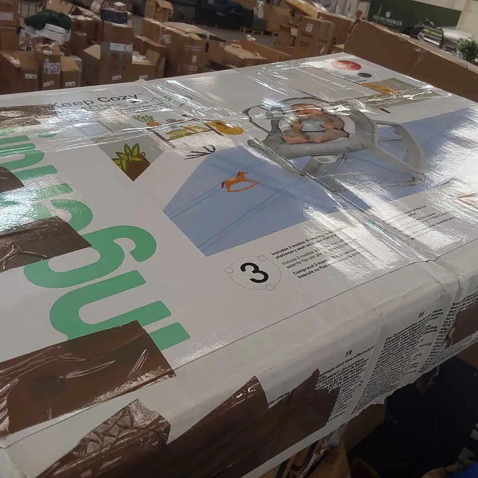 PALLET CONTAINING A LARGE ASSORTMENT OF CONSUMER PRODUCTS INCLUDING: MULTIFUNCTIONAL BABY CHAIR, SPRAY PAINTING CLOTHES HANGER ECT