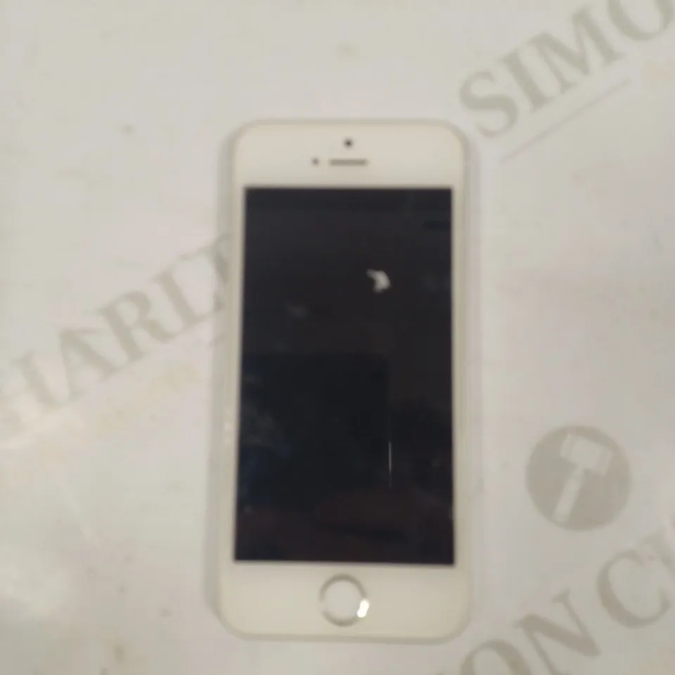 APPLE IPHONE SE SMARTPHONE 
