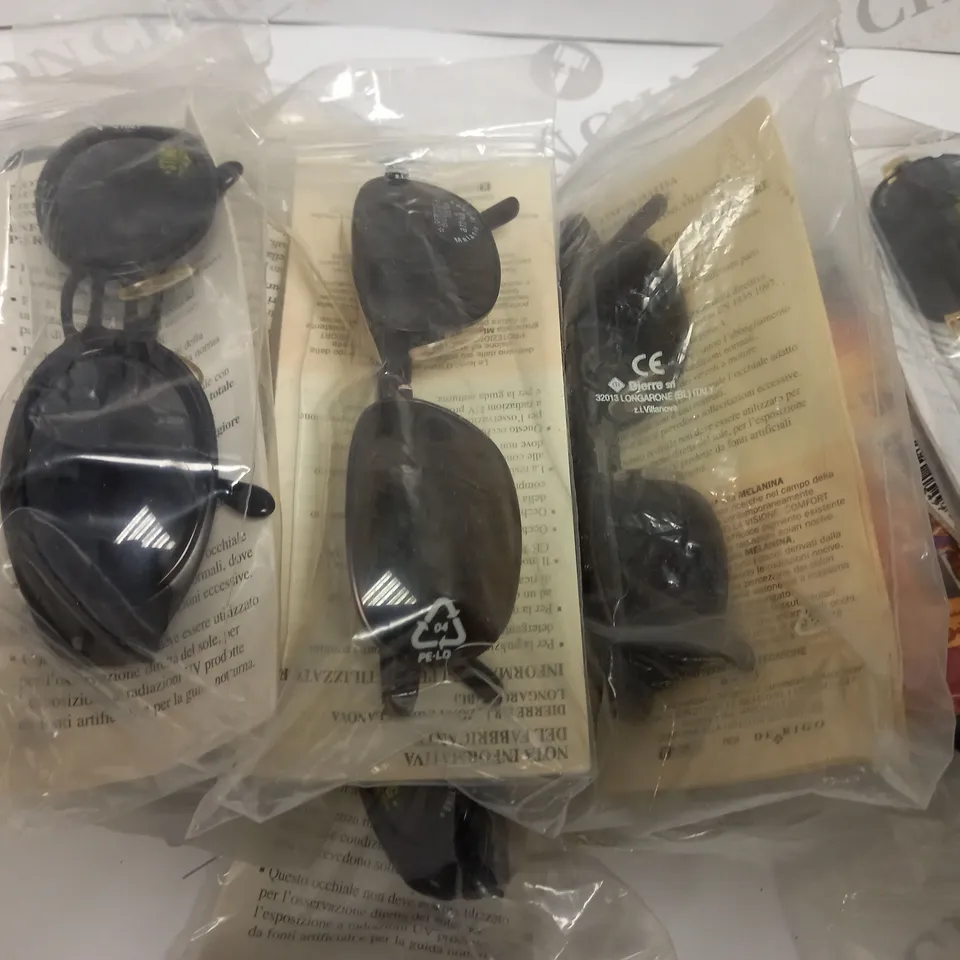 APPROXIMATELY 10 ASSORTED DE RIGO STING SUNGLASSES TO INCLUDE MODELS 4237, 4214, 4358 ETC.