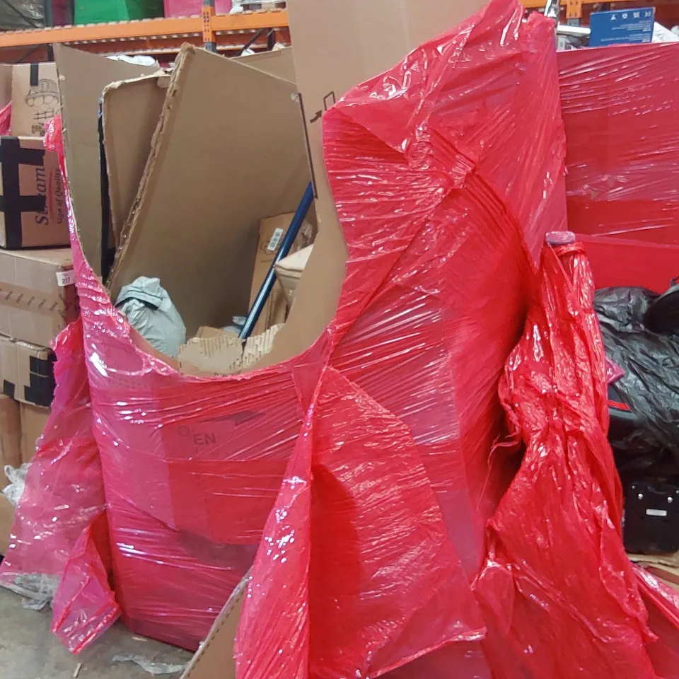 PALLET CONTAINING VARIOUS ASSORTED BOXED HOUSEHOLD ITEMS TO INCLUDE: TURNTABLE HI-FI SYSTEM WITH SPEAKERS, RETRACTABLE GATE, UNIVERSAL TV STAND, TREE PRUNER AND LOTS MORE UNMARKED BOXED ITEMS 